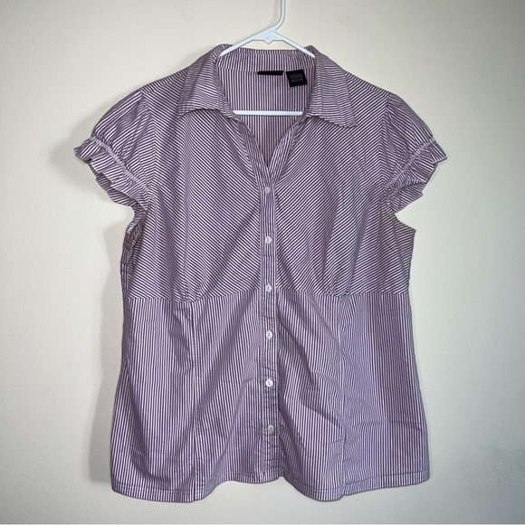 Torrid Lavender and White Thin Striped Cap ruffle Sleeved Button Down Blouse 2 - Picture 3 of 8